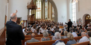 Cantiamo Chor zum Kirchturmfest-Gottesdienst